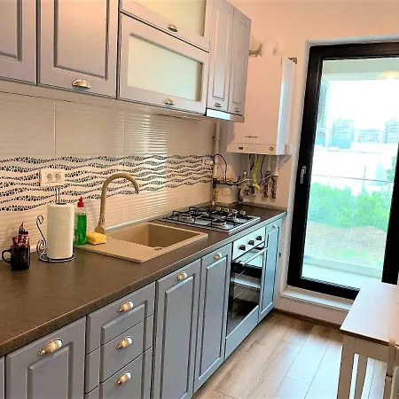 Plaza * בוקרשט