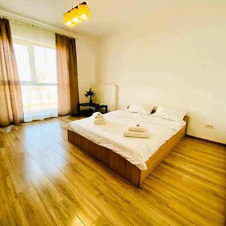 Διαμέρισμα Plaza *