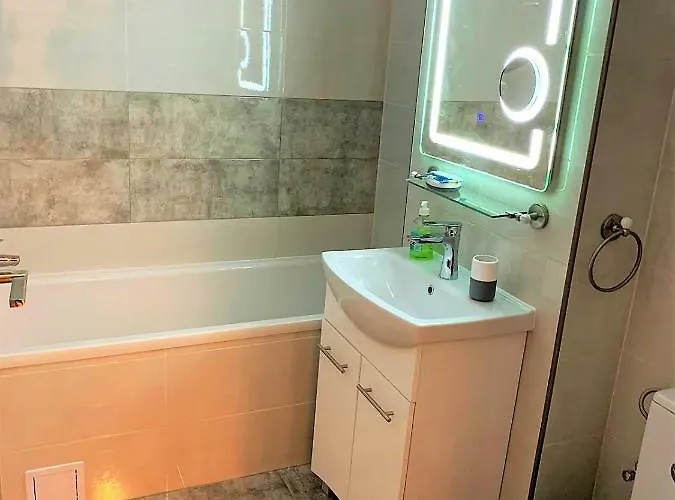 Plaza Διαμέρισμα *